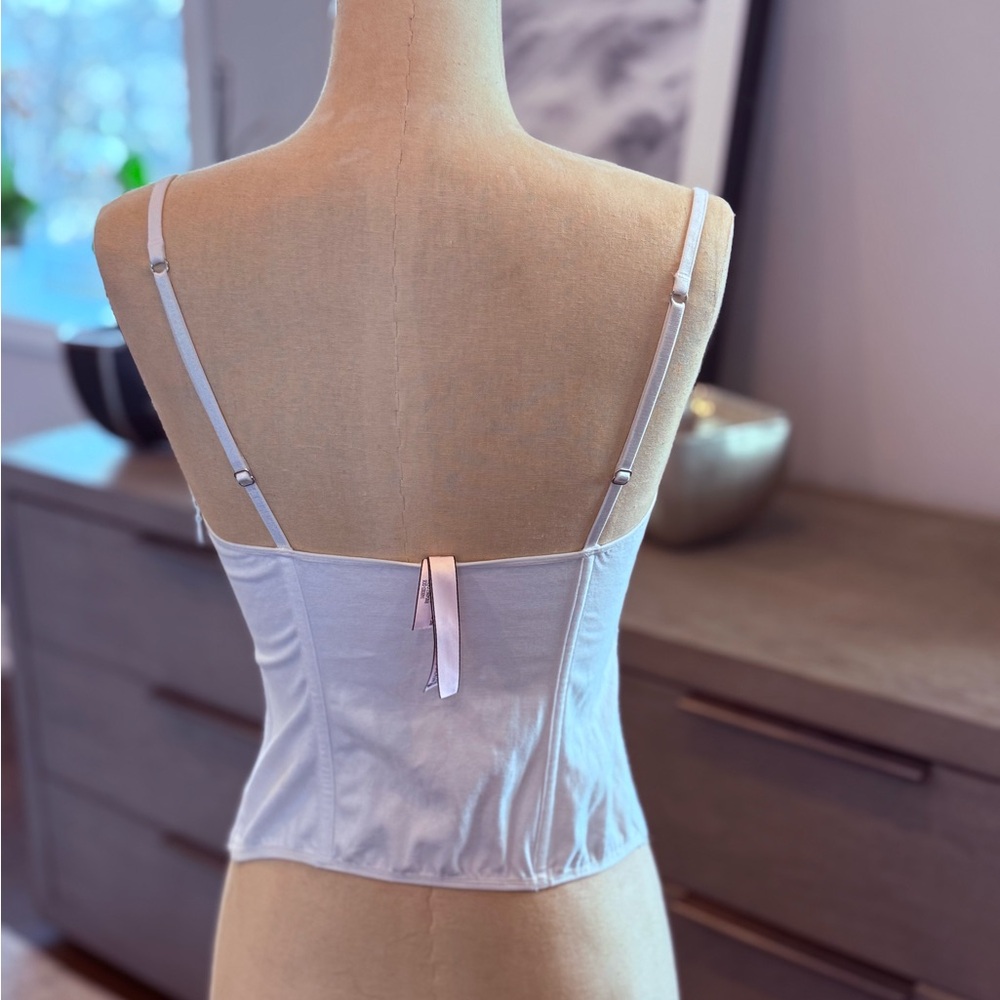 Victoria's Secret Satin Corset Lingerie in Cream - Picture 2 of 4